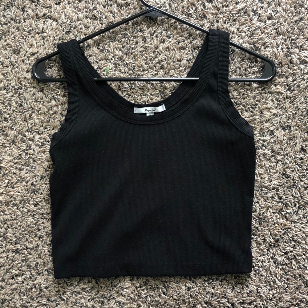 cropped tank top